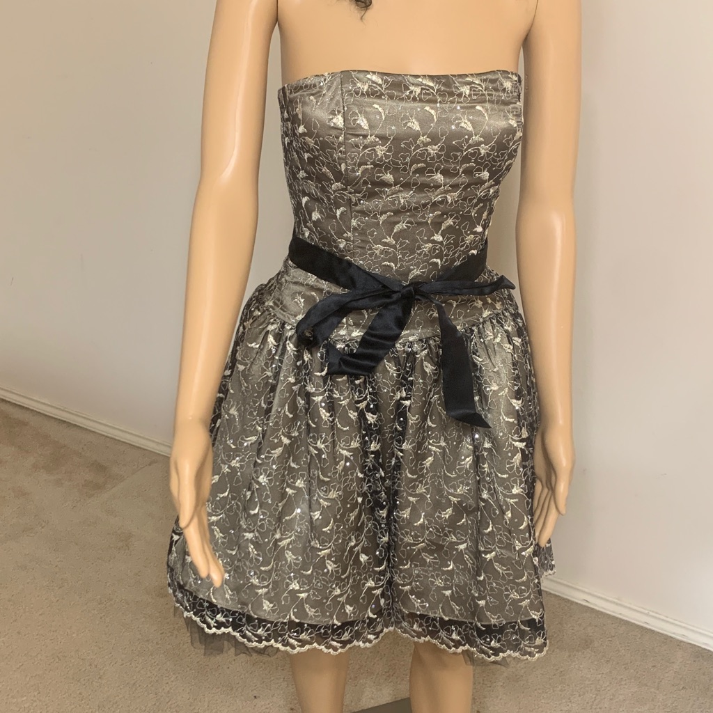 Brand New Jessica Mcclintock Black And Silver Strapless Dress